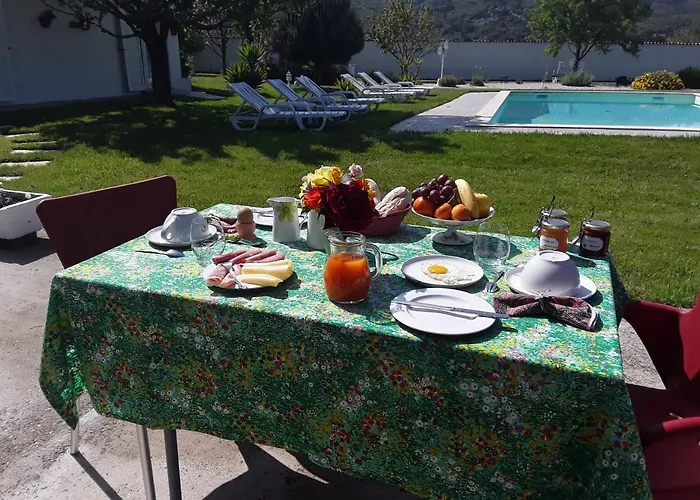 Bed & Breakfast Quinta Camargue Cela Velha